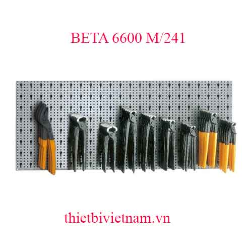 ASSORTMENT OF 43 TOOLS BETA MODEL 6600 M/241