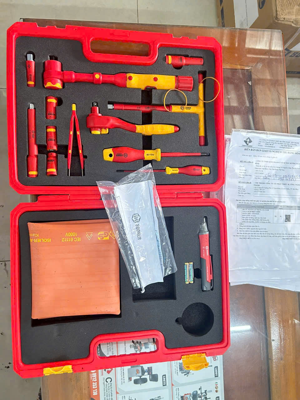 Bộ Dụng Cụ Sửa Chữa Xe Điện 1000V 24Pcs Booher Đức