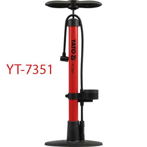 Bơm lốp bằng tay với máy áp lực 19