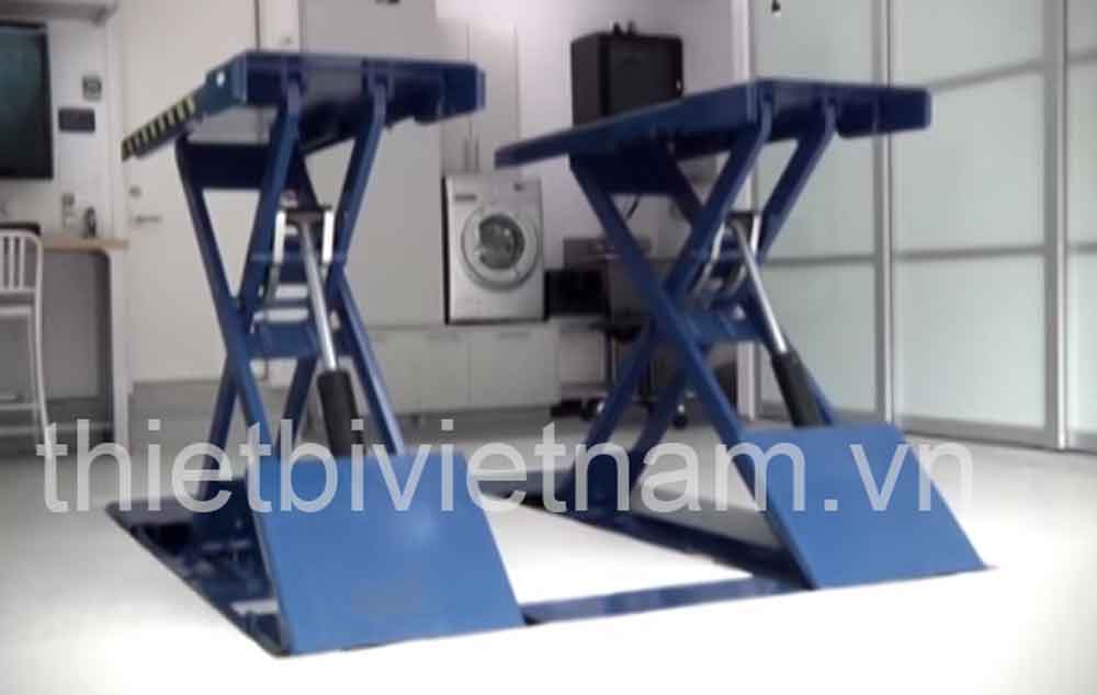 Cầu nâng cắt kéo Bendpak/USA