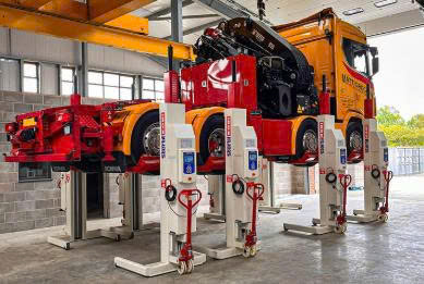 Cầu nâng di động trụ độc lập Stertil Koni ST1075-FWA