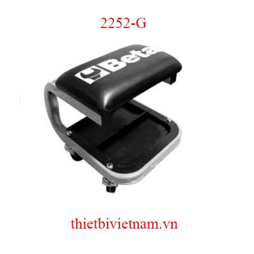 G-SEAT WITH CASTORS GREY BETA MODEL 2252-G