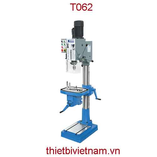 Máy khoan đứng trục chính côn kiểu CM4, hành trình 125mm hãng Fervi T062