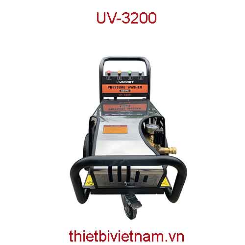 Máy rửa xe cao áp Hãng UNIVIET UV-3200