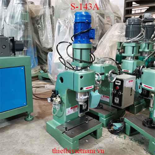 Máy Tán đinh thủy lực bán tự động S-143A