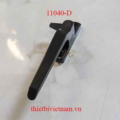 Tay cài cửa sổ hất GQ ASSA ABLOY màu đen 11040-D