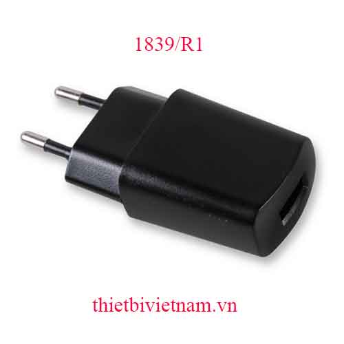 TRANSFORMER WITH USB OUTPUT BETA MODEL 1839/R1